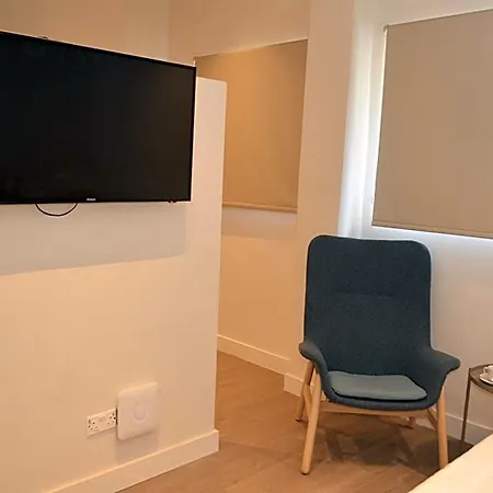 Leondiana Boutique מלון 5*