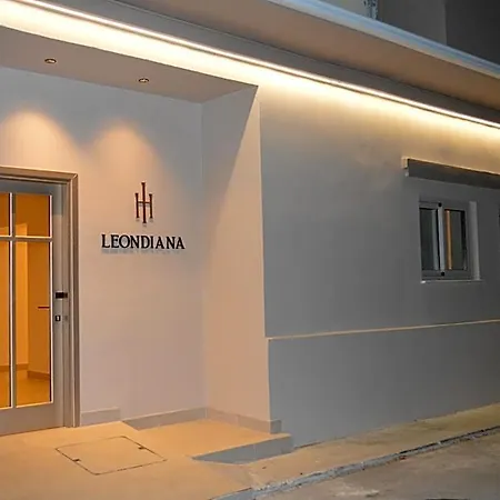 Leondiana Boutique מלון לרנקה